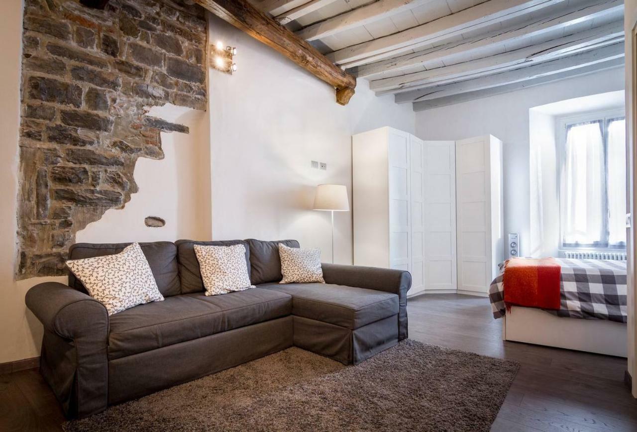 Ferienwohnung Joivy Chic Studio In Como Centre Exterior foto